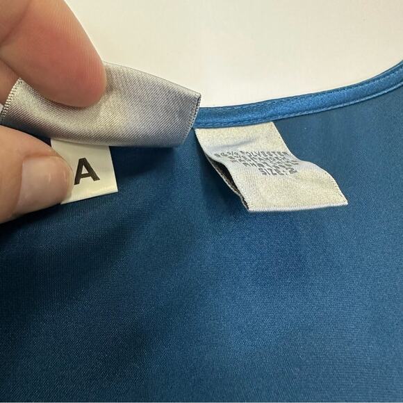 PRICED TO SELL!! Chico’s Blue Sleeveless Satin Top, Size 2, Braided Trim - Picture 11 of 11